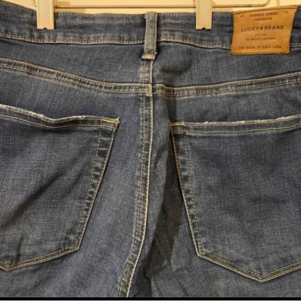 Lucky Brand Jeans size 4
